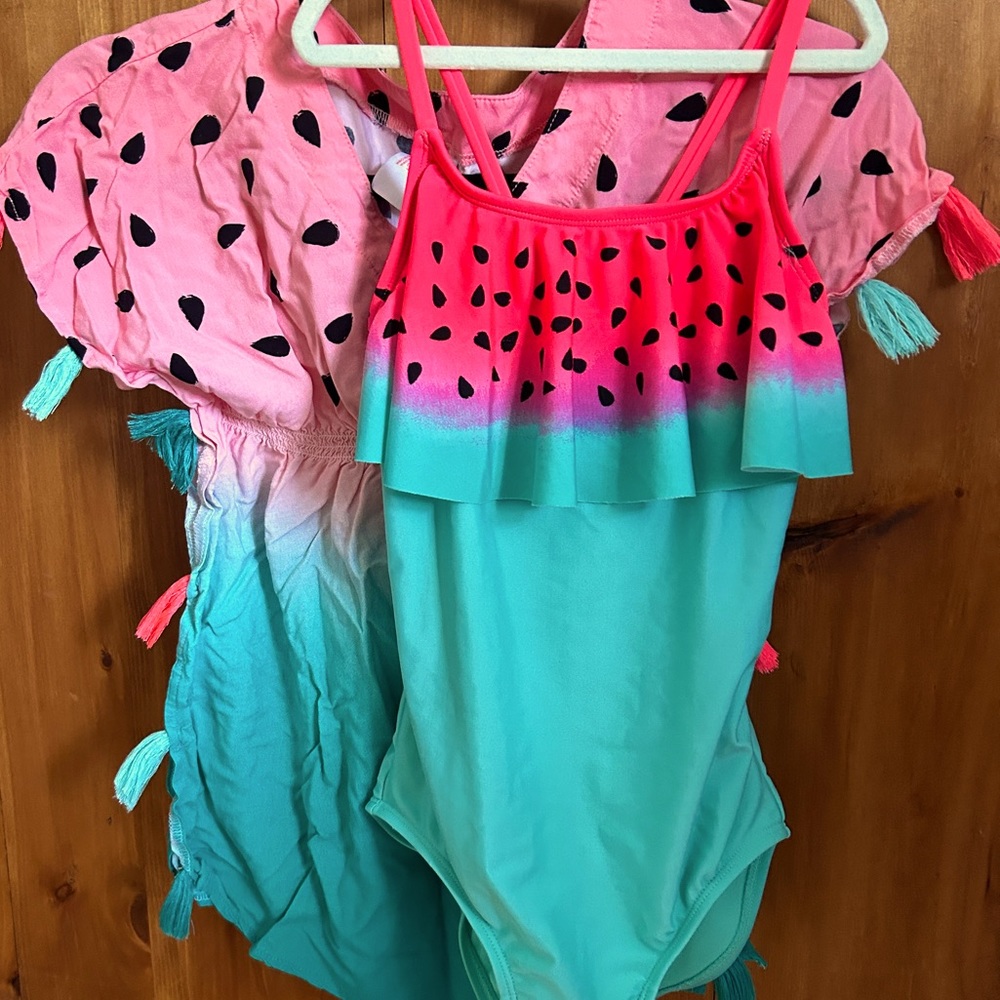 🍉👙Never worn: Kids cat&jack watermelon bathing suit size 7/8 cover up sz 6/6x